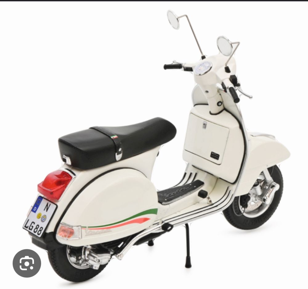 Vespa Px 125 comemorativa