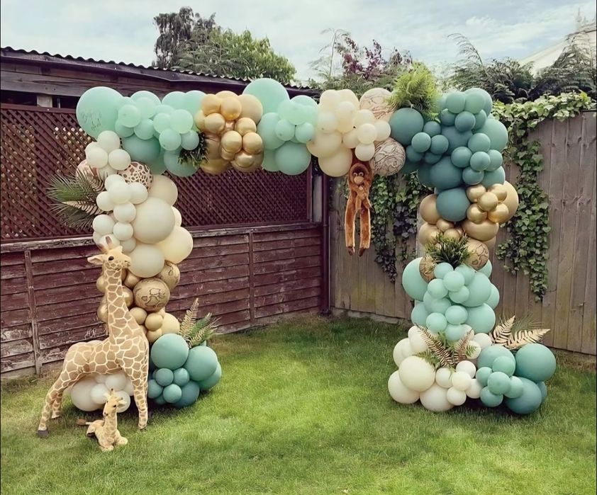 Duży łuk balonowy stelaż metalowy biały