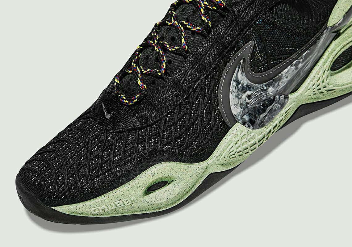 Nike COSMIC unity нові жіночі кросівки розмір 37, 37.5,  38