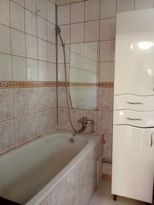 Продам будинок 3 гаражами,в 12 км.від м.Горохів!Або обмін!