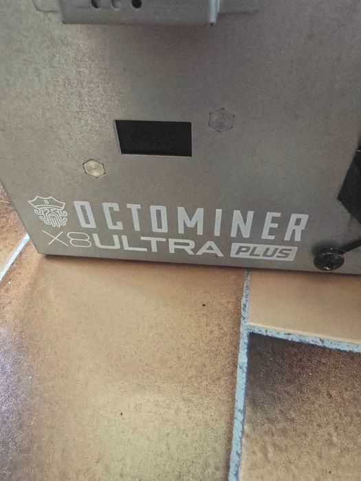 Octominer X8 – Como Novo