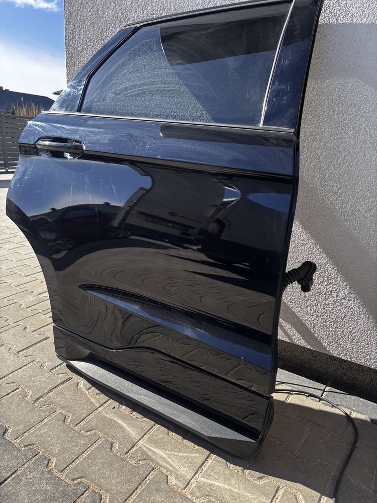 Drzwi prawy  tył Ford Edge ST line UM