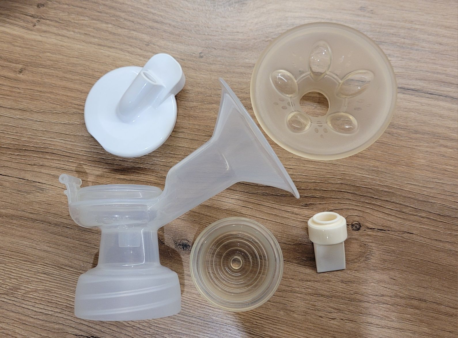 Pojedynczy laktator elektryczny PHILIPS AVENT SCF323/11