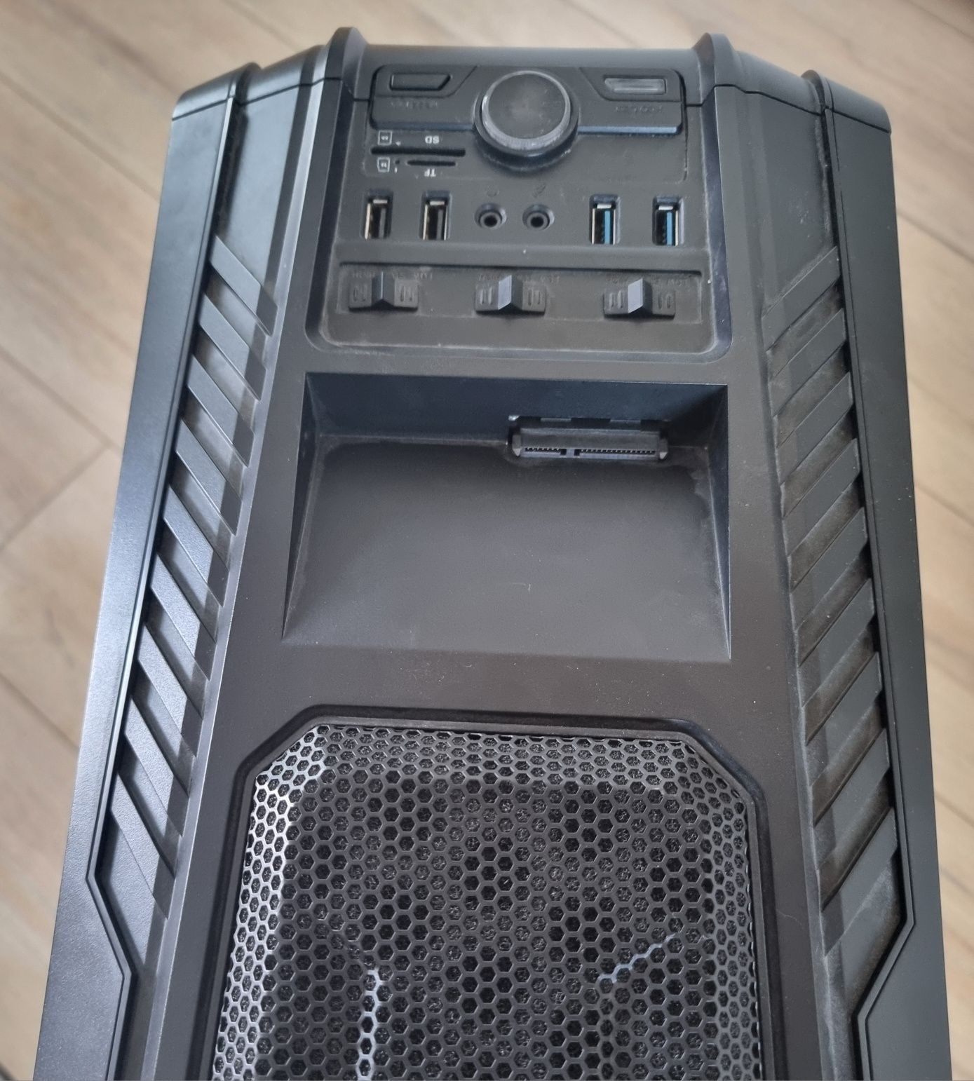 Komputer stacjonarny i5-4690K ASUS GTX970 Maximus VII Ranger