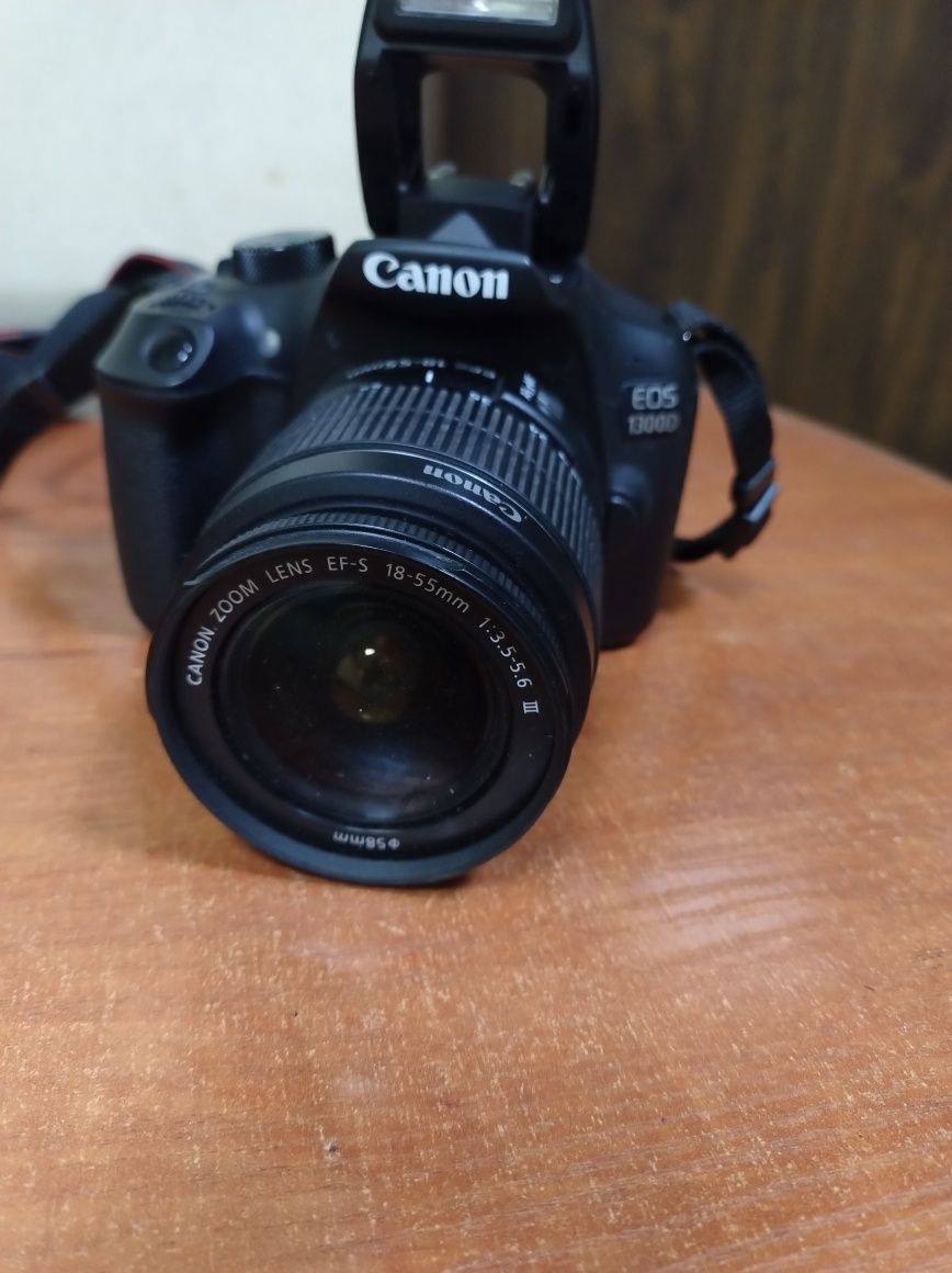 (6309) Aparat fotograficzny Canon EOS 1300D