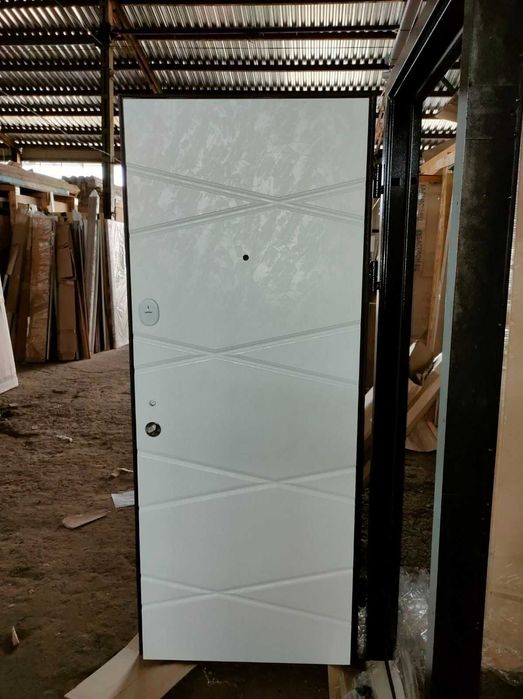 Двері вхідні, міжкімнатні, вікна