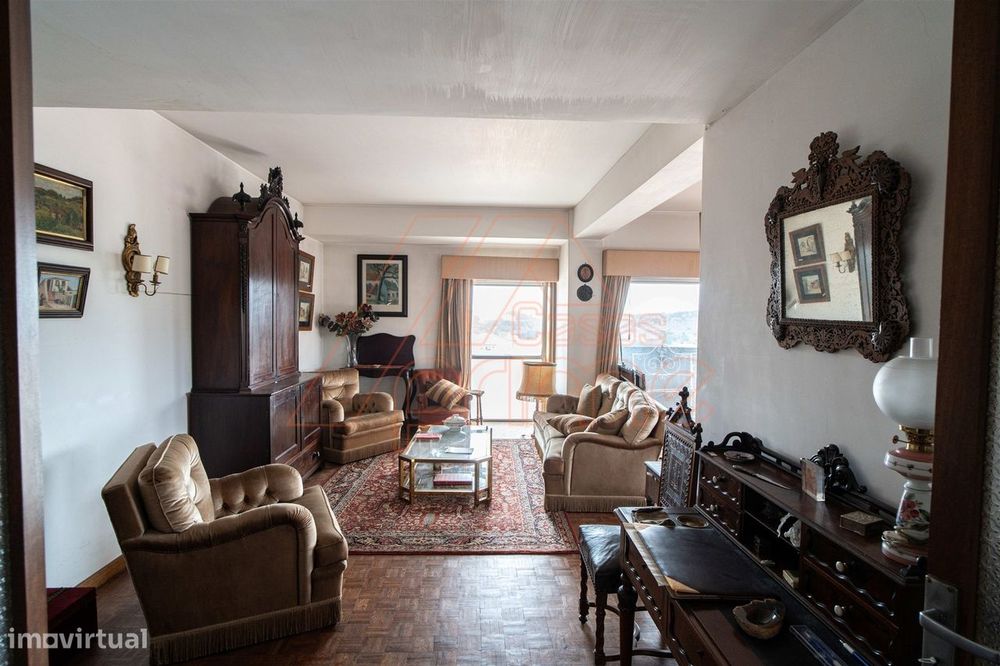 Apartamento T5 - Conchada - Coimbra/Venda
