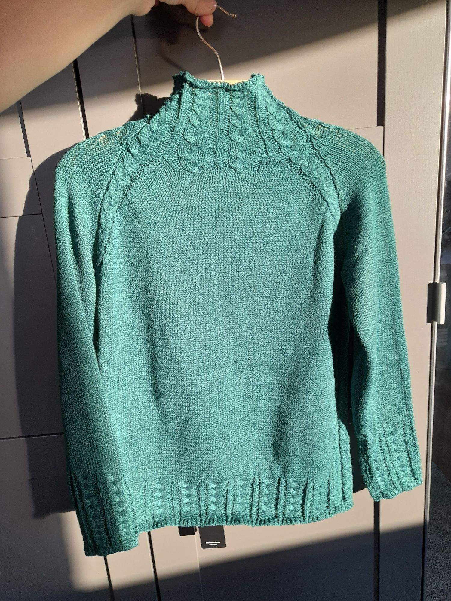 Sweter zielony S/M