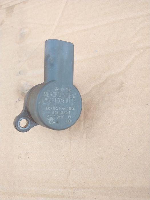 Регулятор тиску палива