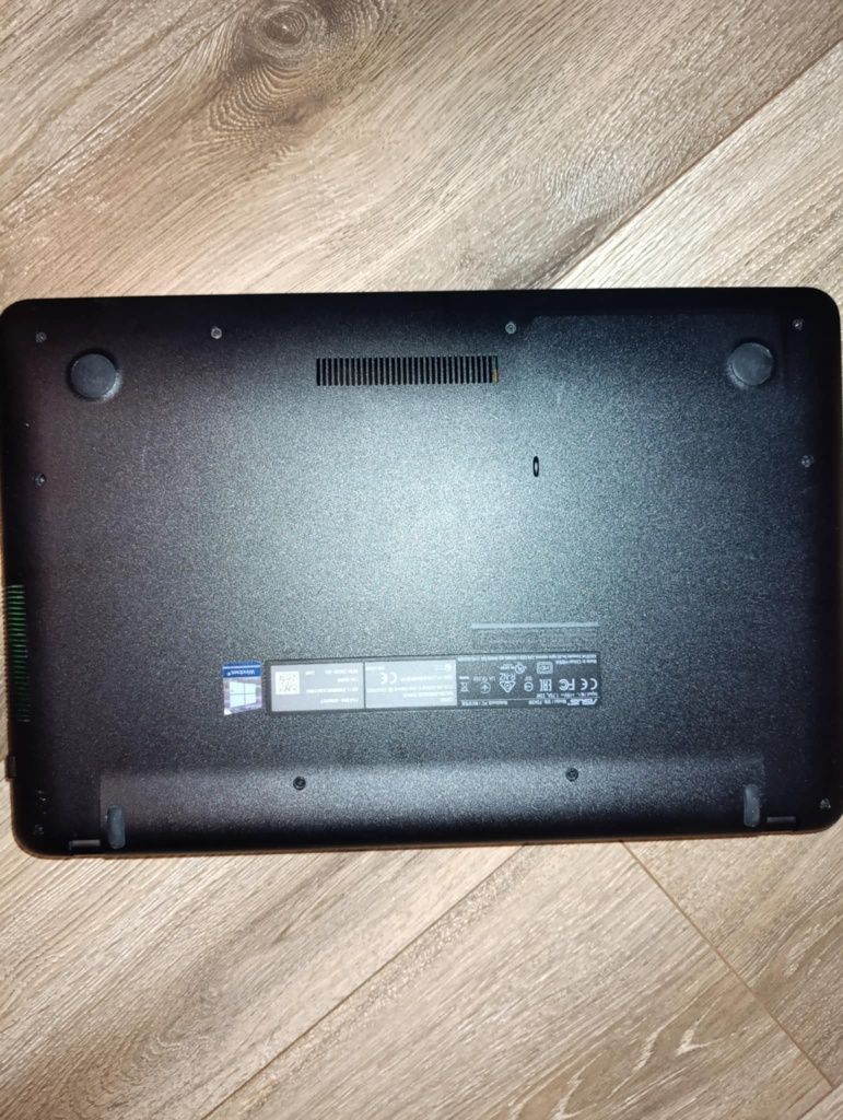 Notebook Asus f543ma