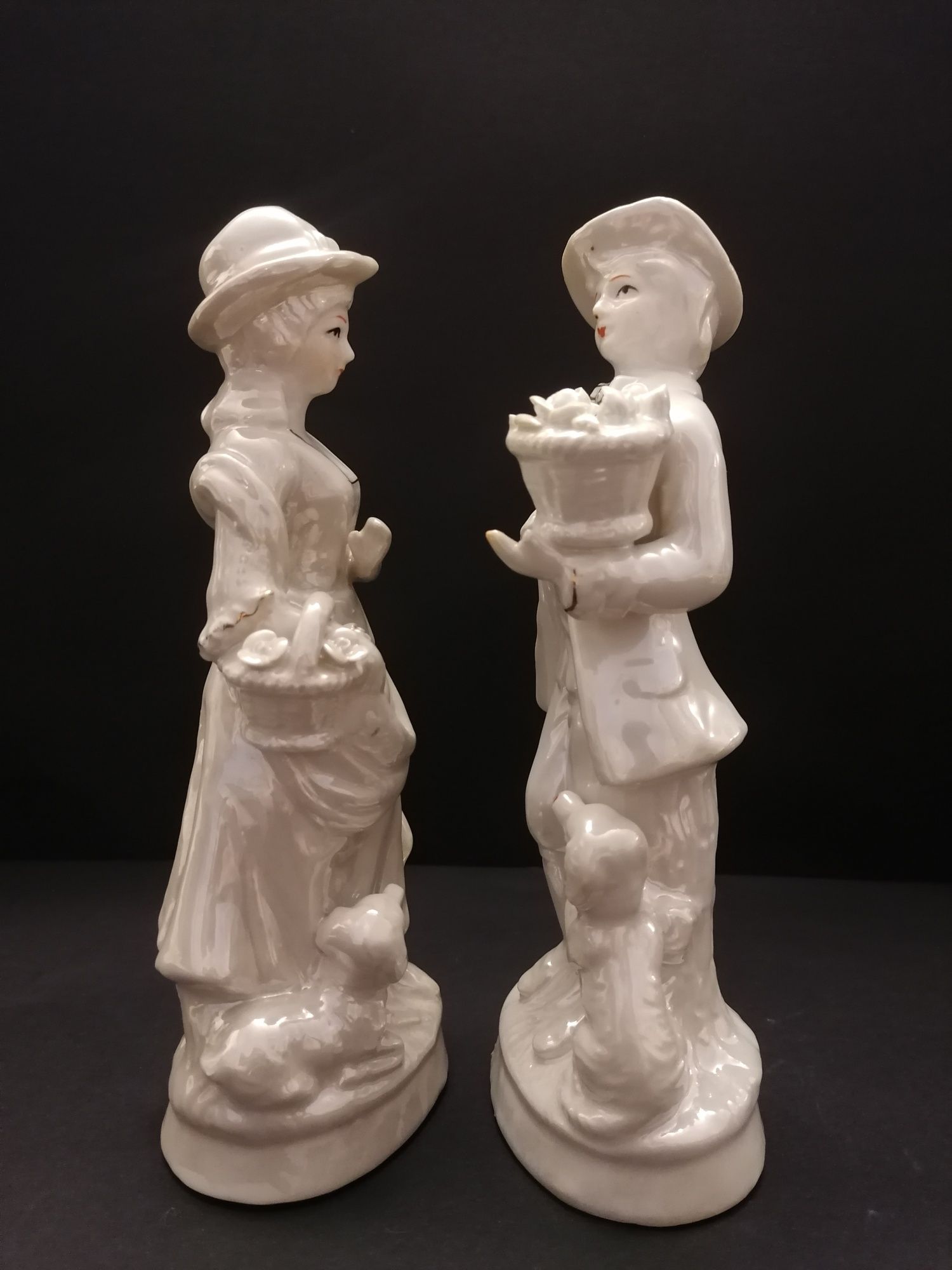 Piękna, porcelanowa para figurka