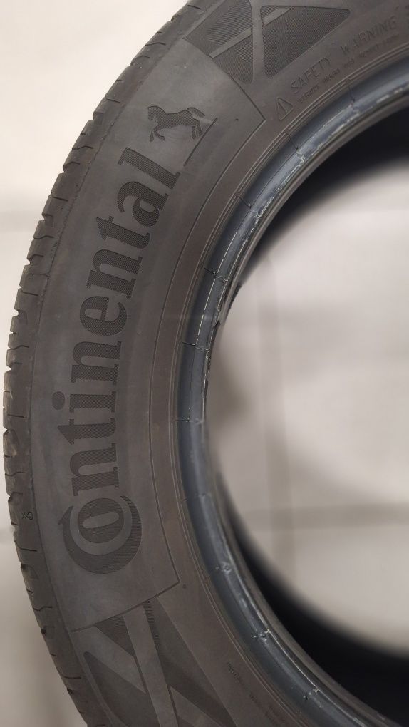 Continental EcoContact6 215/60R17
