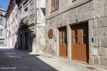 Casa Marquês – Moradia T2 com charme e história em Viana