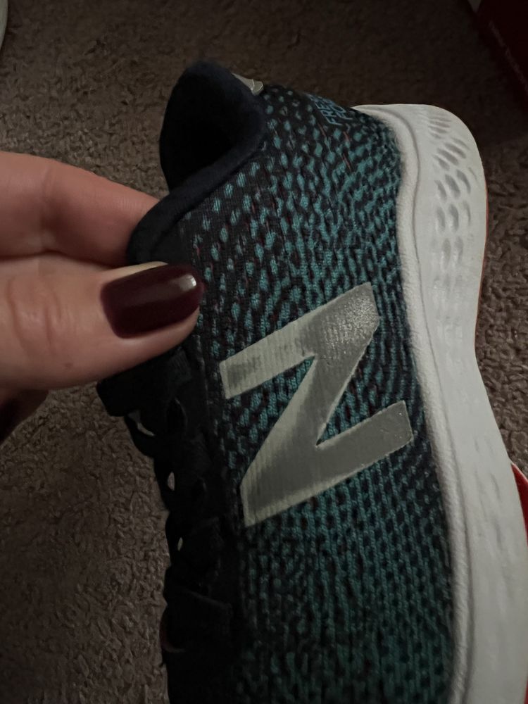 Кросівки New balance 27 розмір