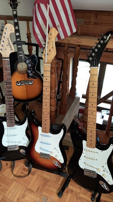 USA Harmony est..Squier affinity. WASHBURN. Epiphone by Gibson