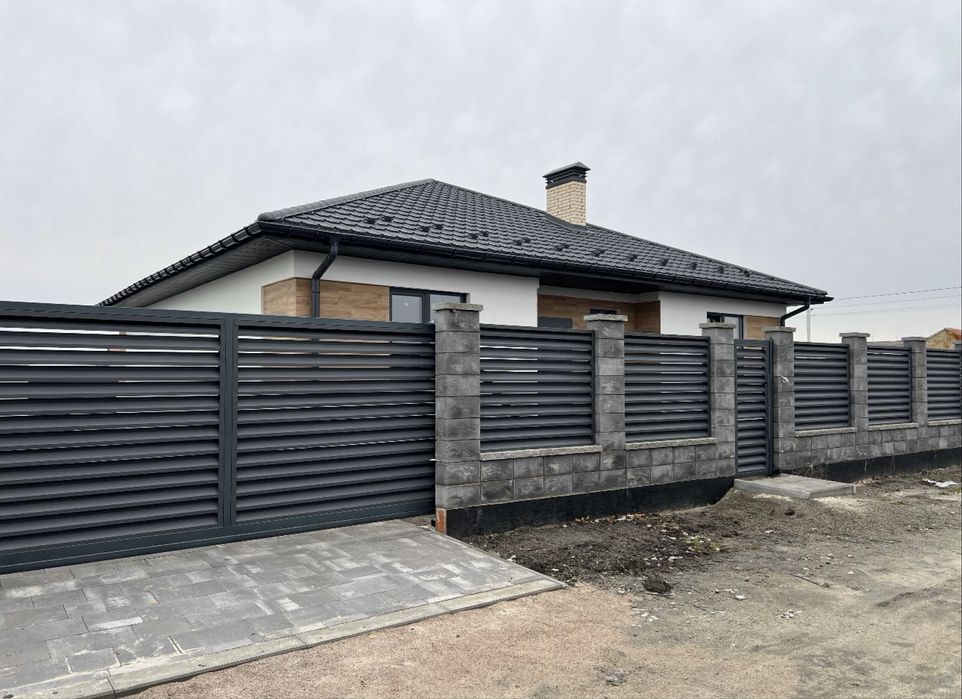 Продам новий будинок з басейном у котеджному містечку “Міжріччя”