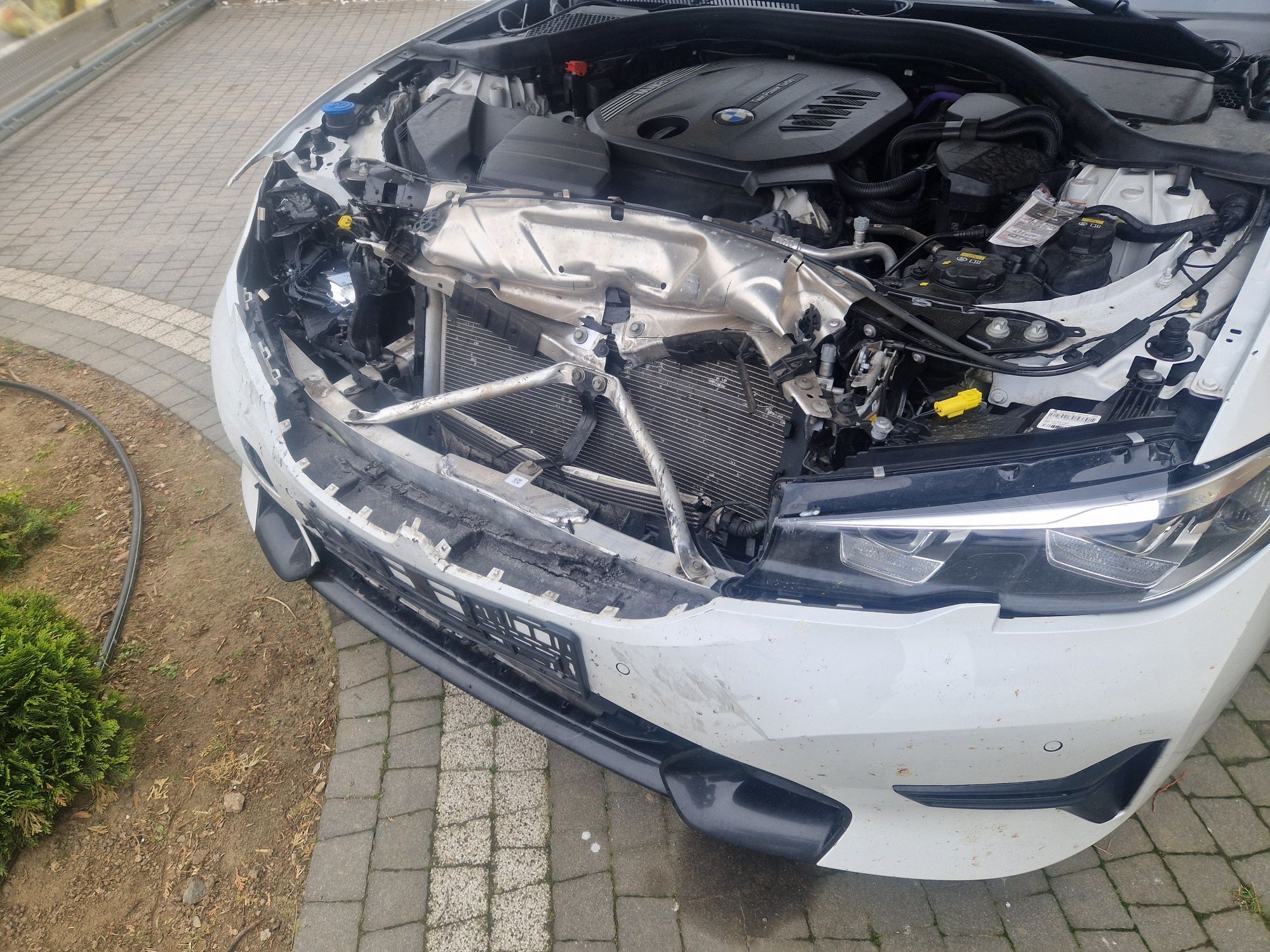 BMW 320d xDrive Touring Sport Line