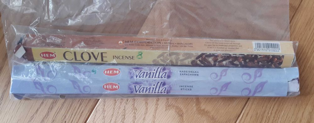 Kadzidła HEM Kadzidełka Vanilla 4 szt + Incense 8 szt Kadzidło Zapach