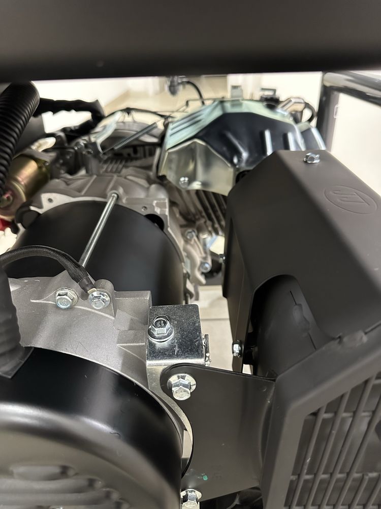 Новый бензиновый генератор Pramac