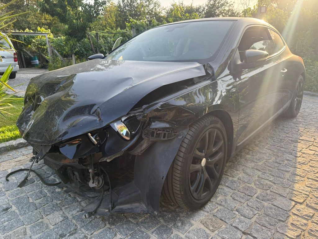 Scirocco Acidentado TSI