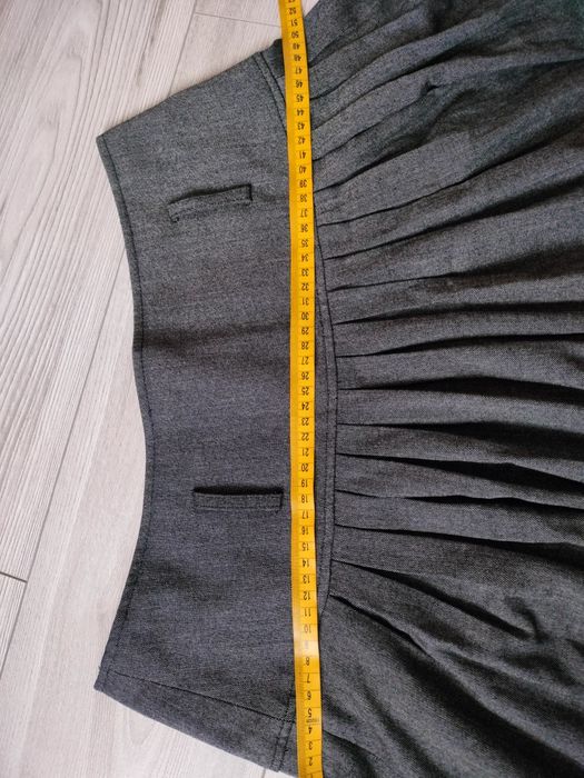 Damska spódnica  M ZARA