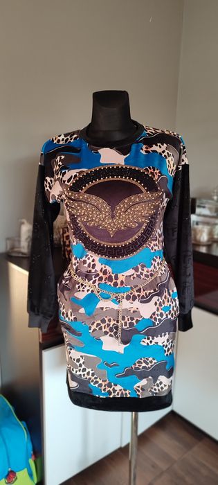 Sukienka welurowa Tatu