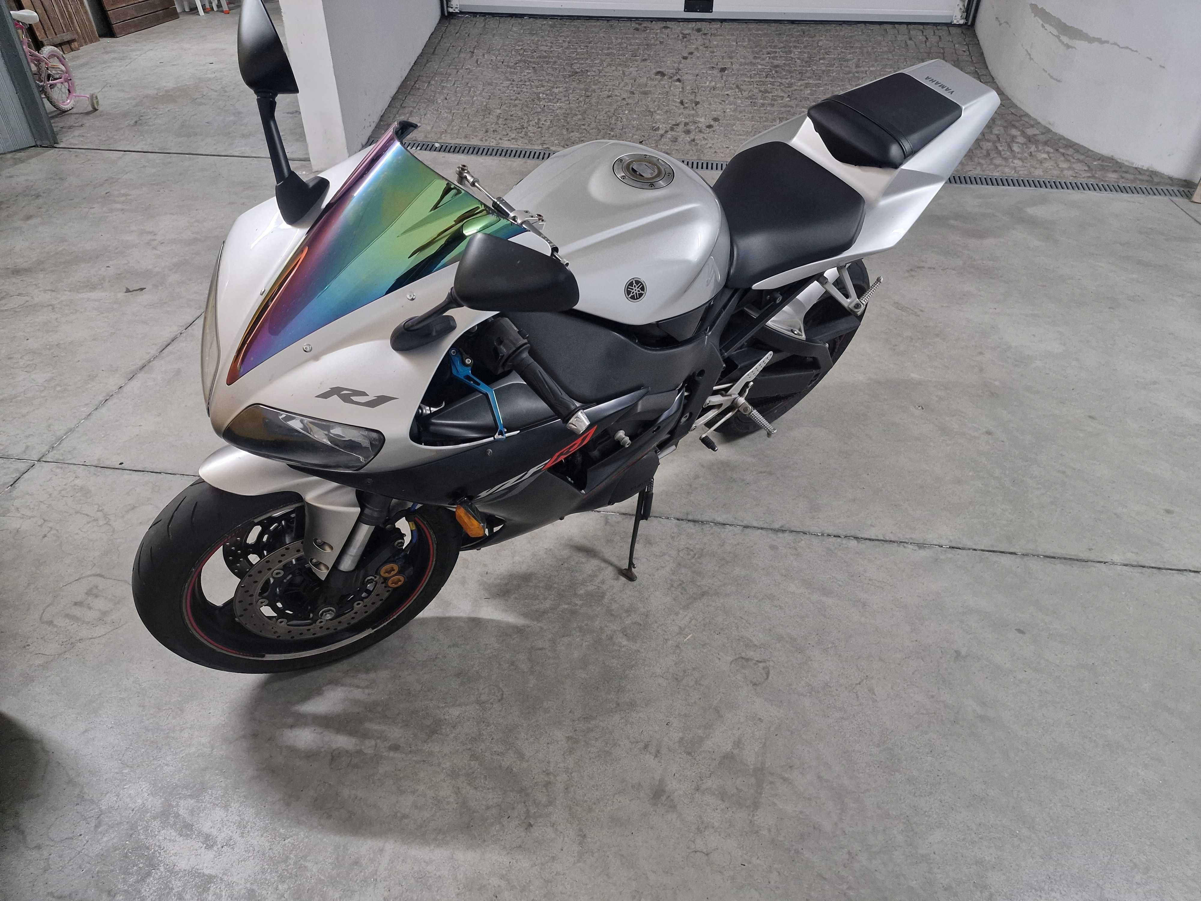 R1 2003 injeção  aceito retomas e trocas