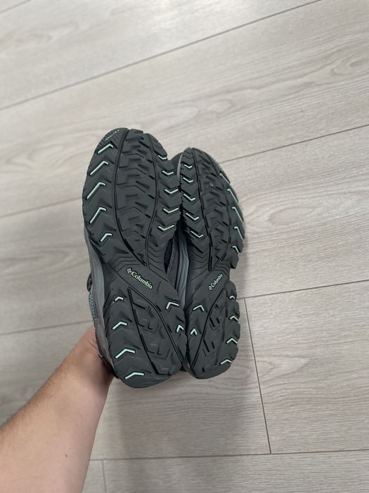 Оригнальні черевики кросівки Columbia Gore-Tex 41