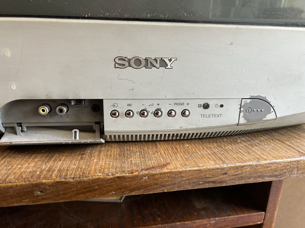 Телевизор Sony KV-21LT1K