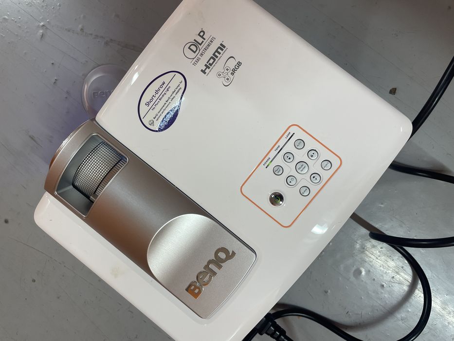 Pojector benq MP515 ST