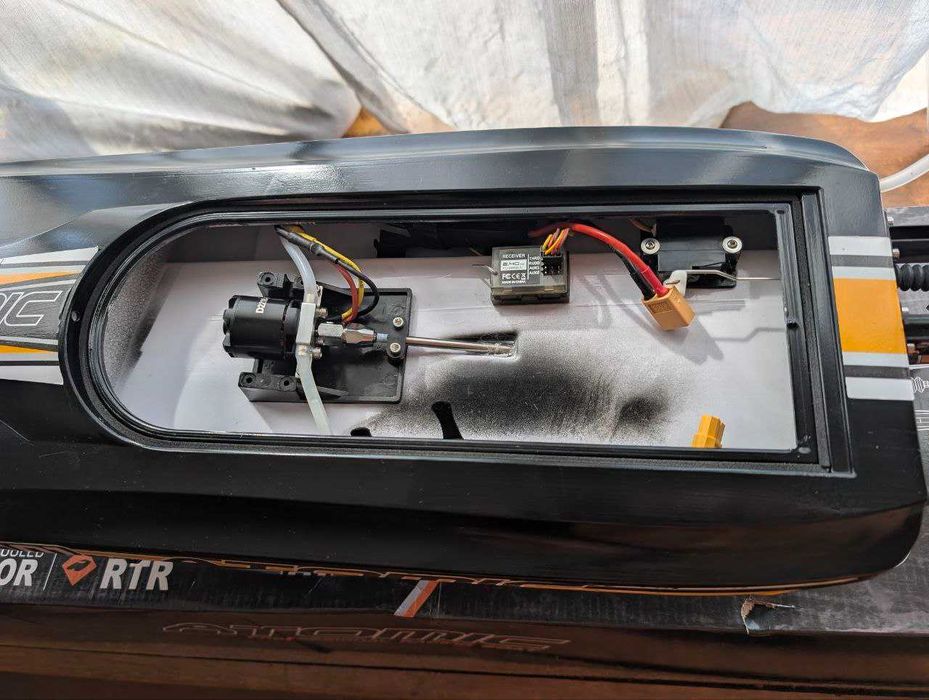 Катер / Лодка на радио управлении VolantexRC Atomic 700 (RTR) 55кмч
