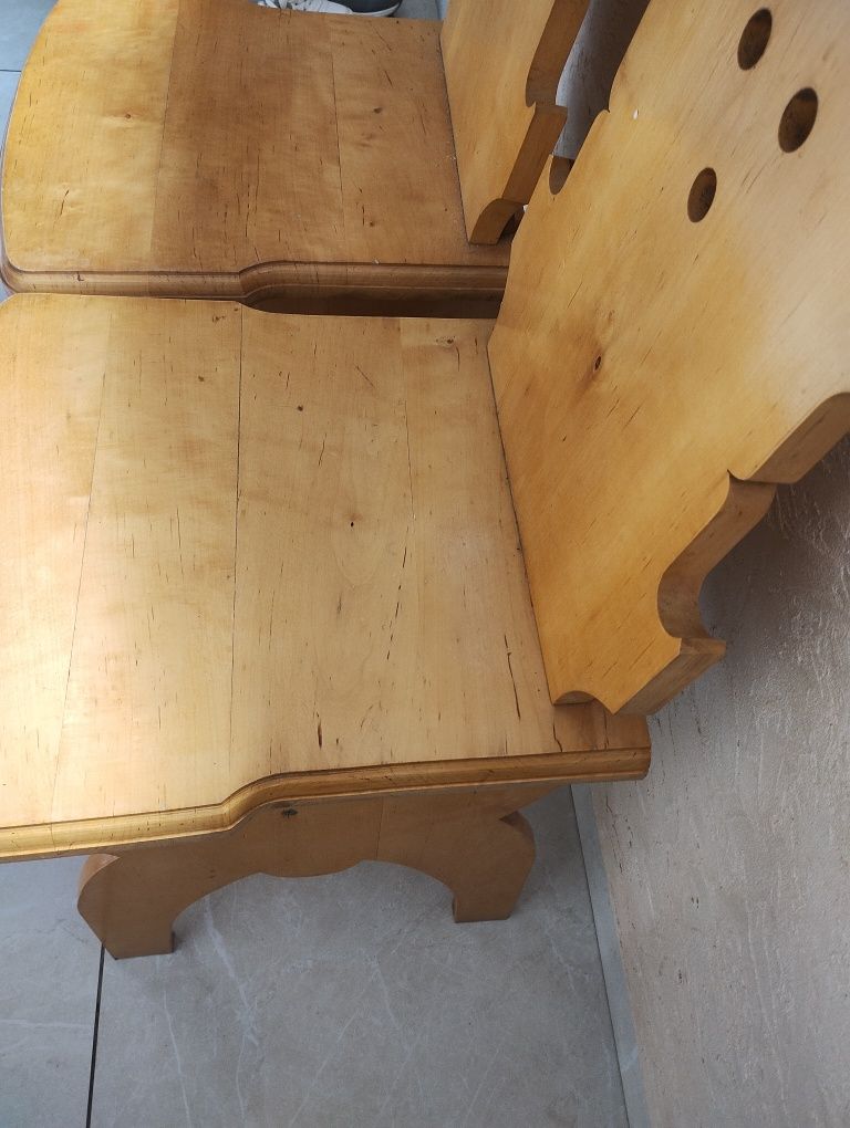 Krzesła kuchenne z drzewa brzoza