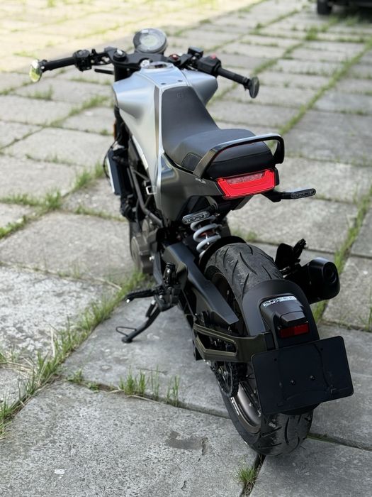 Husqvarna Vitpilen 401  з Японіі Без пробігу по Укр