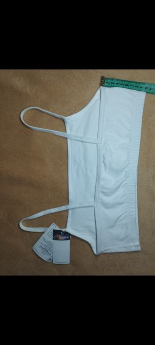 Білий топ, бюст, бралет Hanes