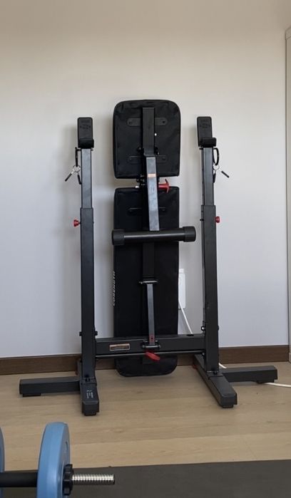 Banco de Musculação Supino Plano, Inclinavel, com Suportes de Barra