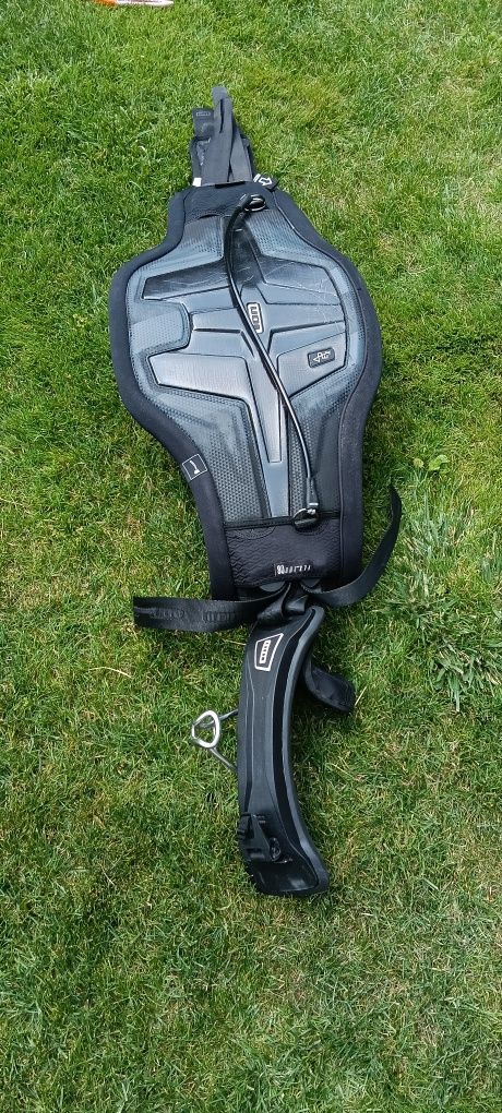 Kitesurfing latawiec Nobile Vride 14m + bar nobile + deska Nobile
