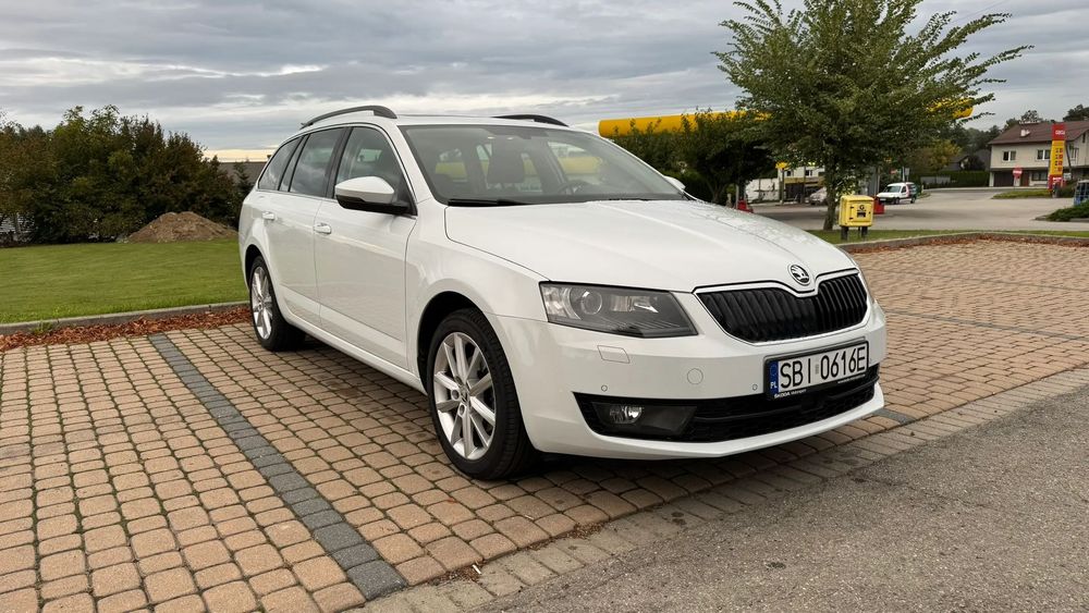 Skoda Octavia Skoda Octavia III kombi 2015 1.4 bogate wyposarzenie
