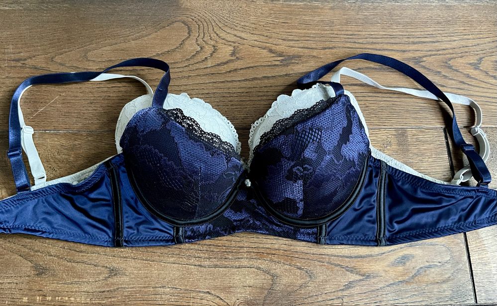 Piękny elegancki stanik 75B push up granatowo-czarny, stan idealny