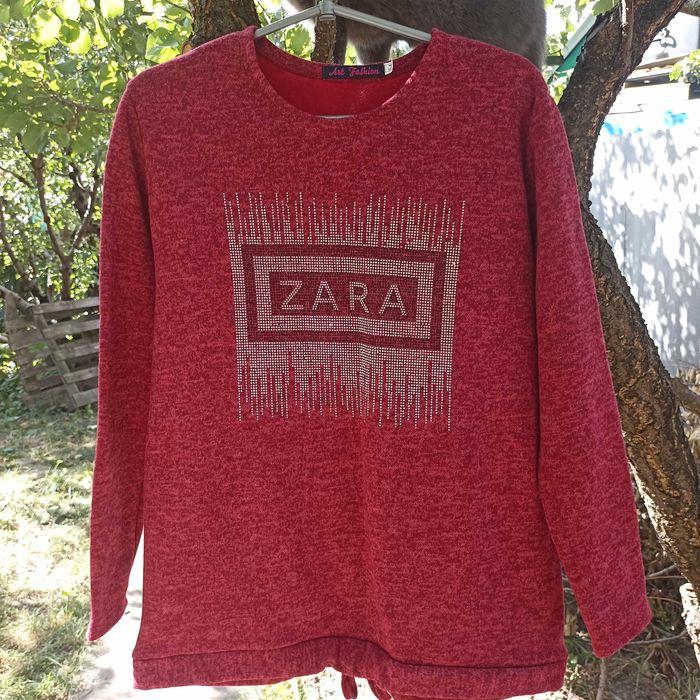 Жіноча туніка 54 розміру дуже тепла.