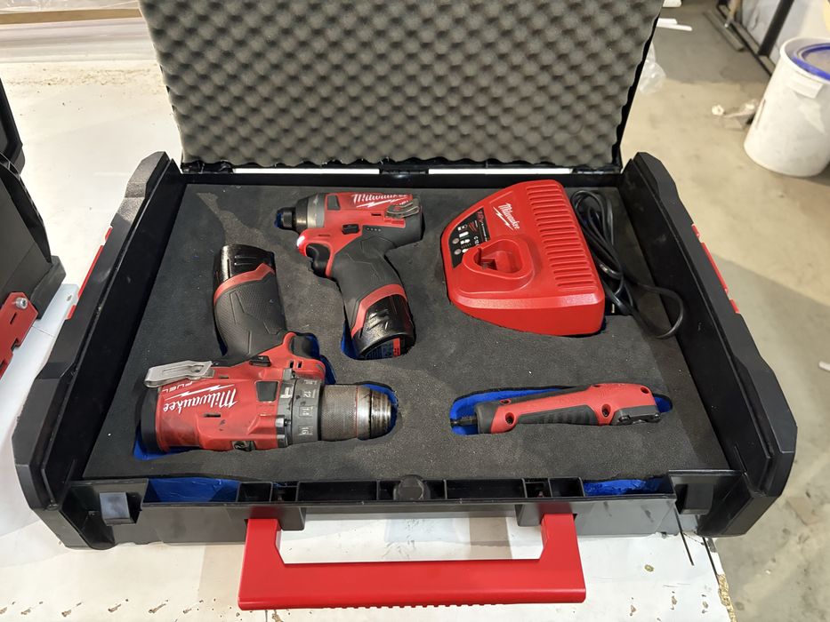 OKAZJA. Milwaukee M12 wkretarka, zakretarka, zestaw