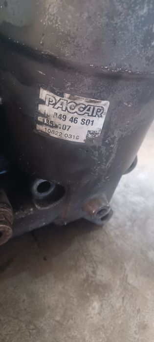 DAF-105 корпус масляних фільтрів