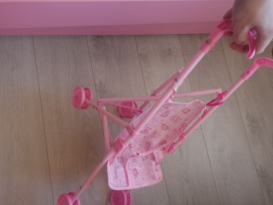 Колясочка для ляльок