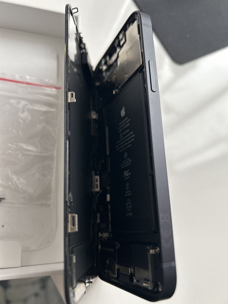 Apple iphone 12 uszkodzona pamiec NAND