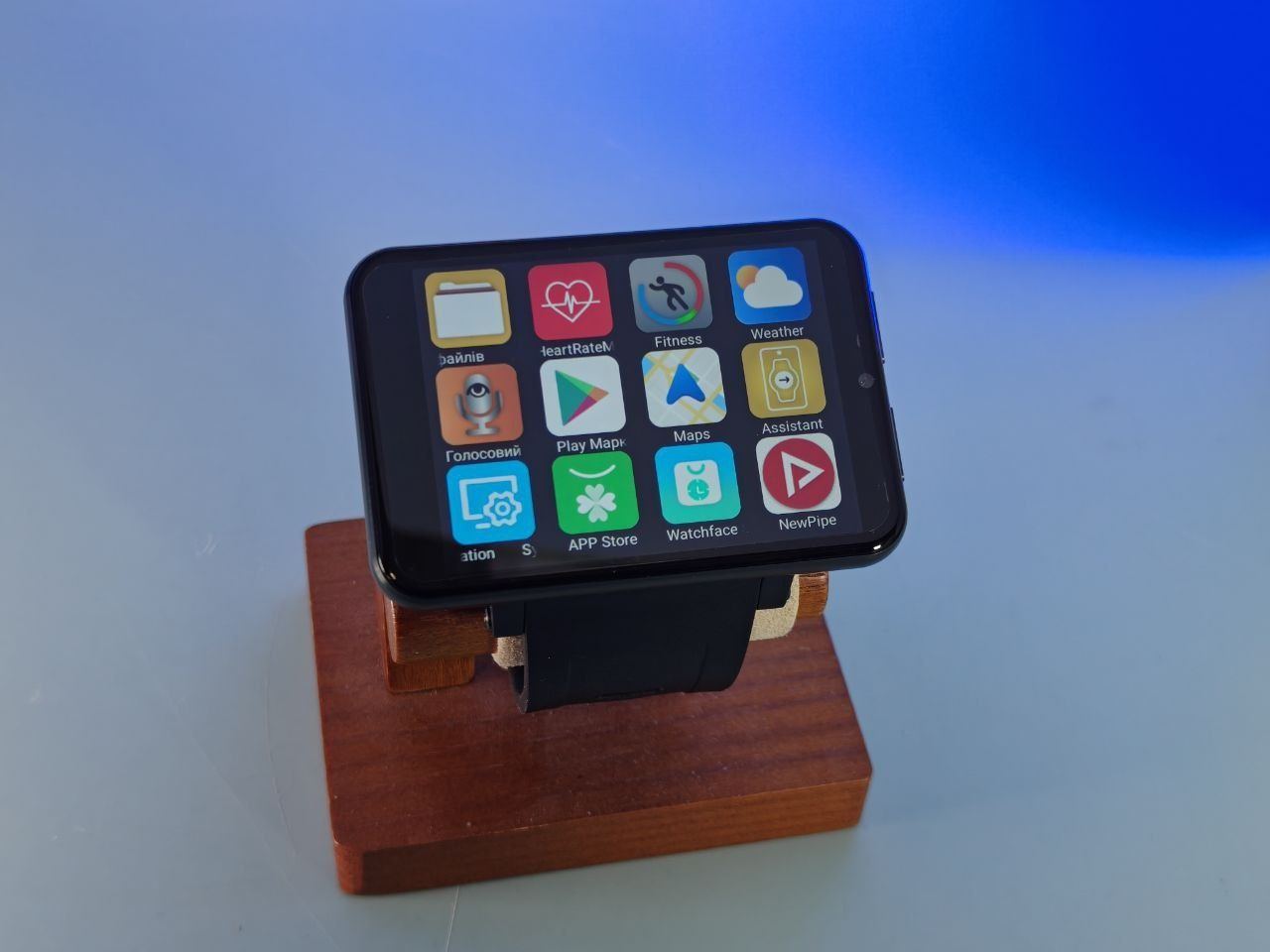 Смарт-часы Silvergear® Smartwatch XL с 2,4-дюймовым сенсорным экраном