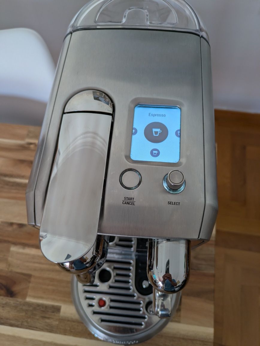 Nespresso Creatista Plus