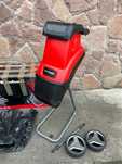 Садовий подрібнювач Einhell GC-KS 2540
