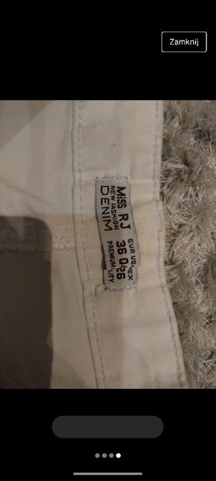 Białe krótkie spodenki miss Rj z koronką