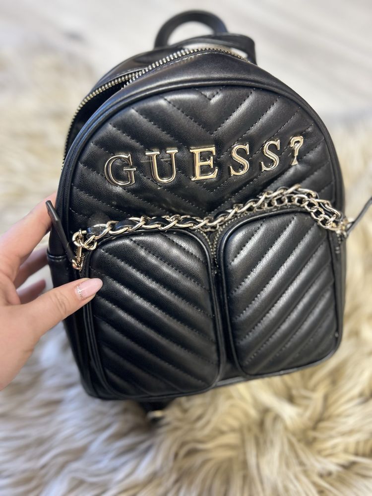 Рюкзак guess