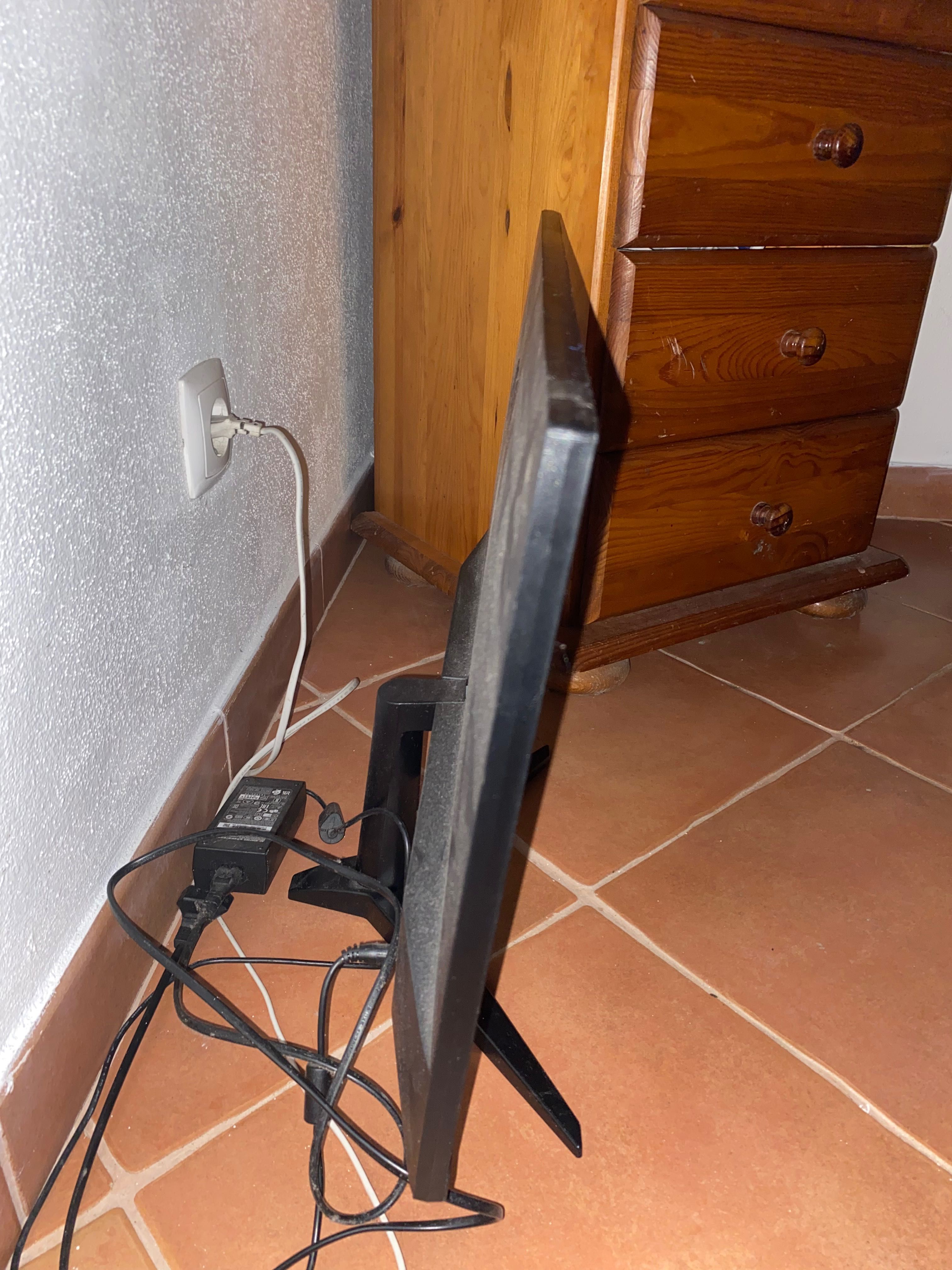 Monitor e teclado