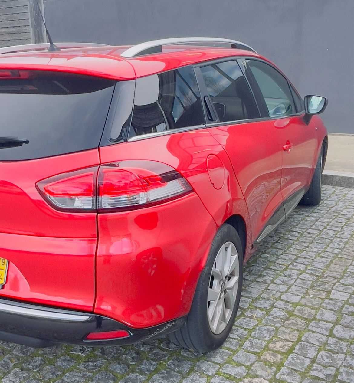 RENAULT CLIO 1.5 DCI sport touner LIMITED muito bem estimado